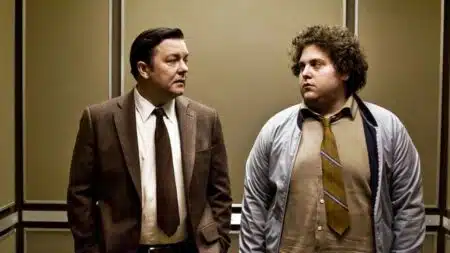 Do criador de The Office: o filme viciante que já é sucesso no Prime Video O Primeiro Mentiroso