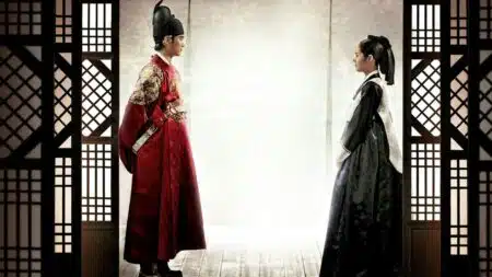 O K-drama com nota 8.1 no streaming que é o ‘clássico atual’ dos romances épicos coreanos A Lua Abraça o Sol