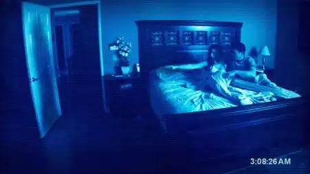 Custou só US$15 mil, mas fez o mundo inteiro perder o sono – filme de terror já disponível no Paramount+ Atividade Paranormal