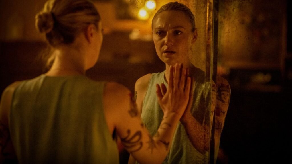 Dakota Fanning luta pela sobrevivência no novo terror do diretor de ‘Os Estranhos’ Presente Maldito