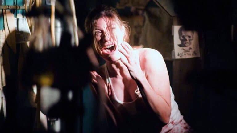 O terror filmado em tempo real em novo filme que te prende em um prédio, chegou à HBO Max Quarentena