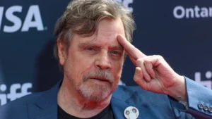 Mark Hamill revela qual é sua frase preferida de Star Wars após 48 anos Imagem destacada - Mark Hamill revela qual é sua frase preferida de Star Wars após 48 anos