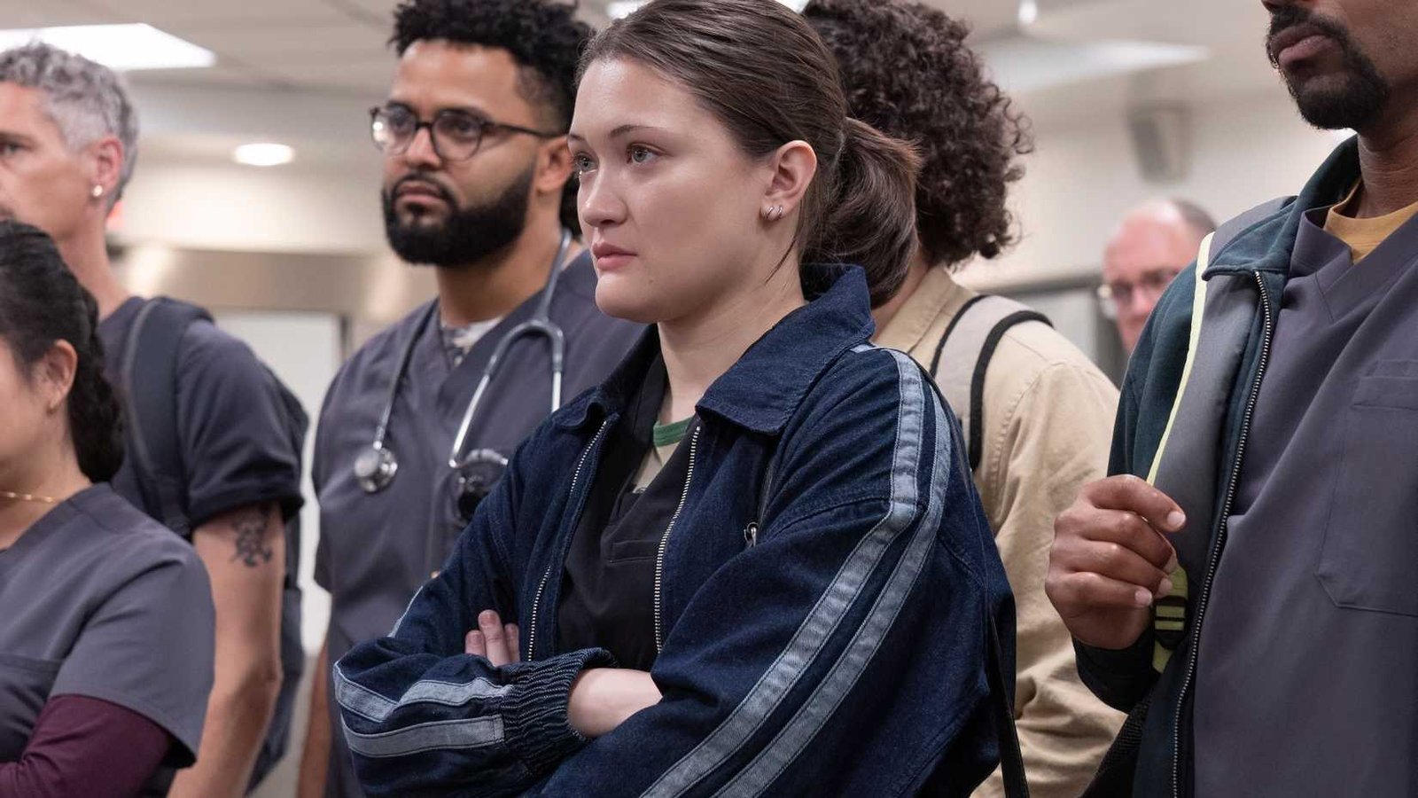 Cena inicial de The Pitt temporada 2 reforça teoria sombria sobre Dr. Robby - Imagem do artigo original