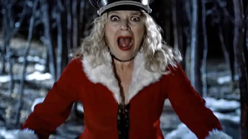 Remake de Silent Night, Deadly Night (2025) conquista recorde histórico de aprovação no Rotten Tomatoes