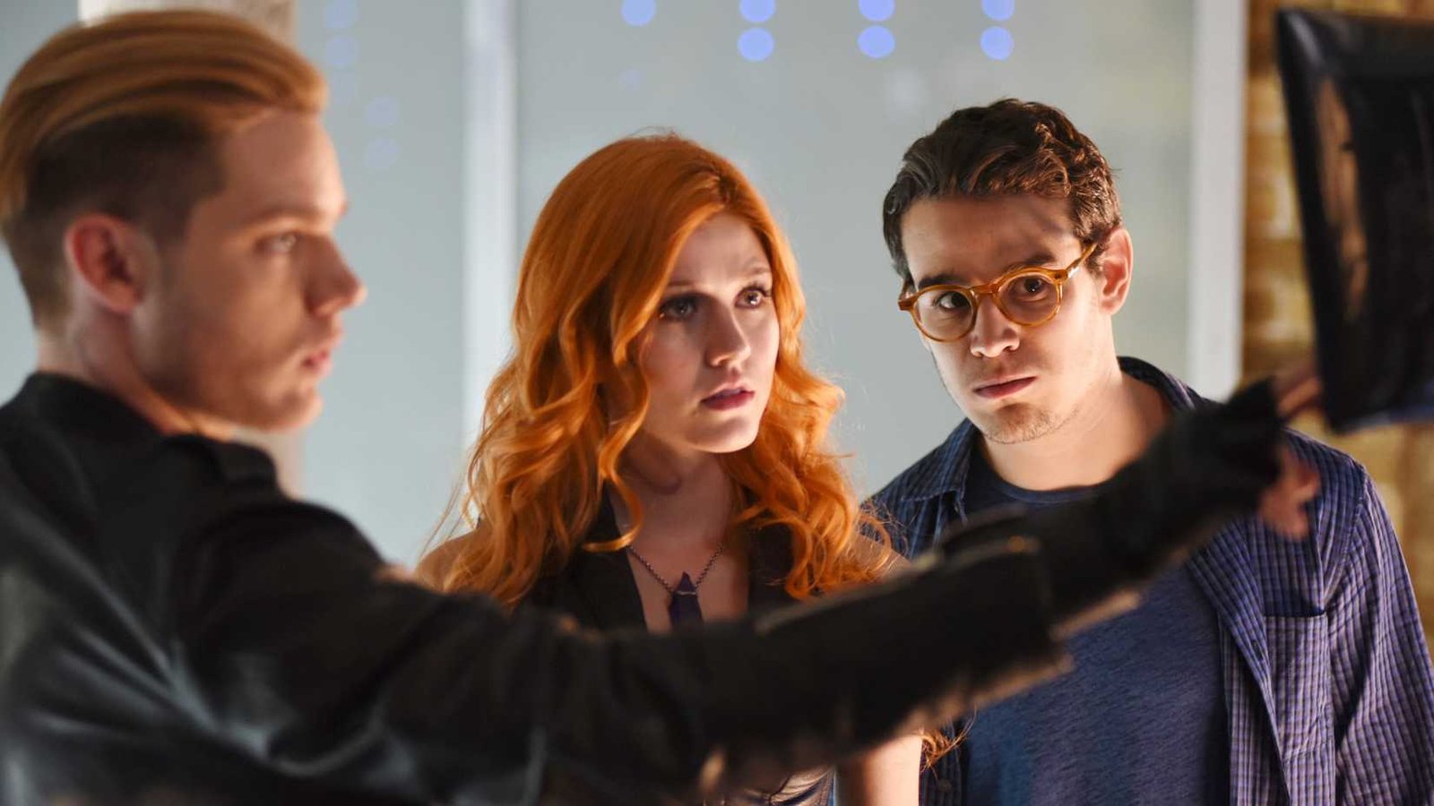 Série Shadowhunters salva franquia de fantasia após fracasso de filme de US$ 60 milhões - Imagem do artigo original