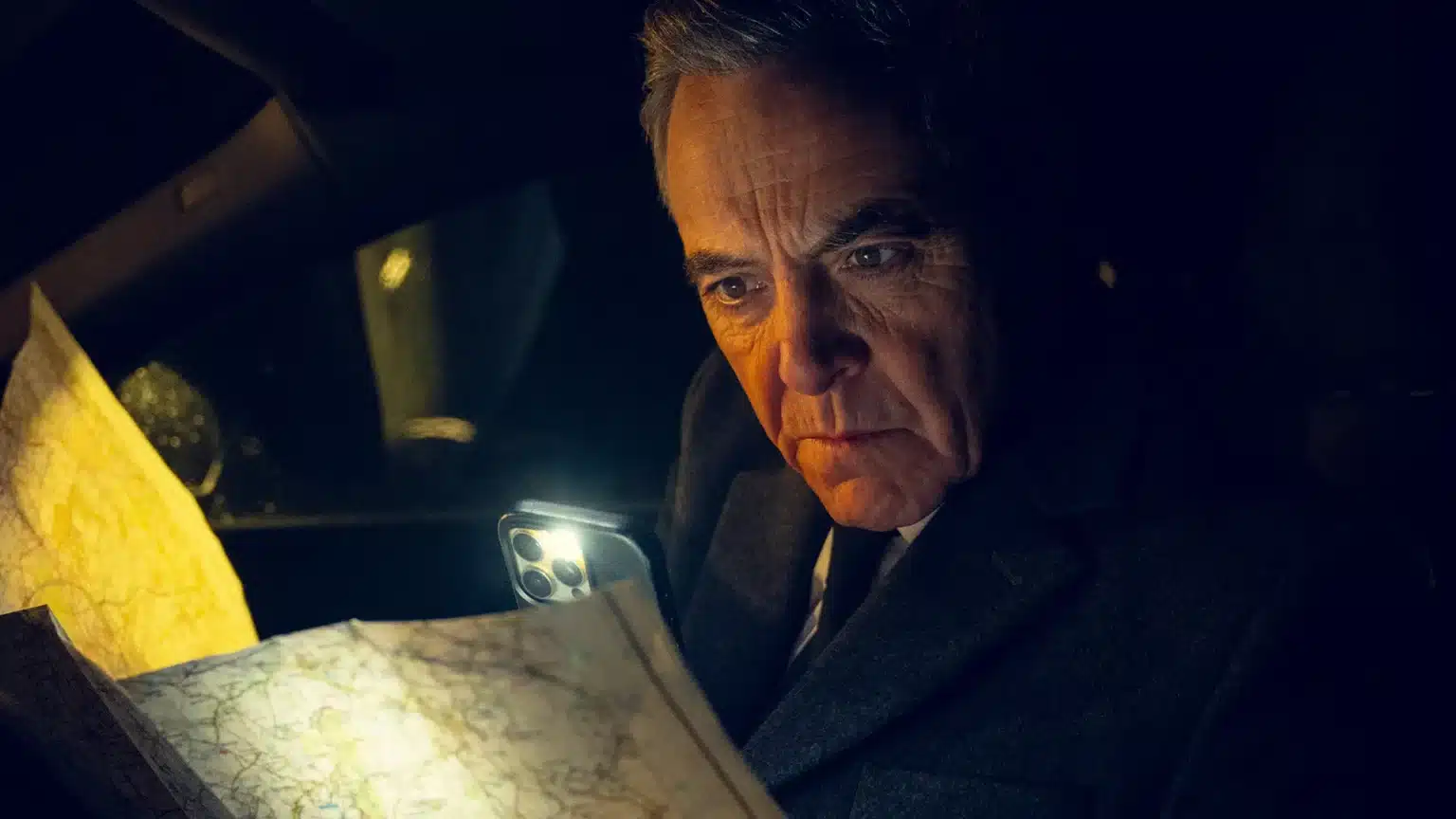 Novo suspense de 8 episódios da Netflix vira fenômeno global: conheça Run Away