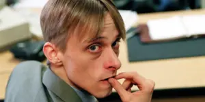 Ranking completo dos 14 episódios de The Office UK Imagem destacada - Ranking completo dos 14 episódios de The Office UK