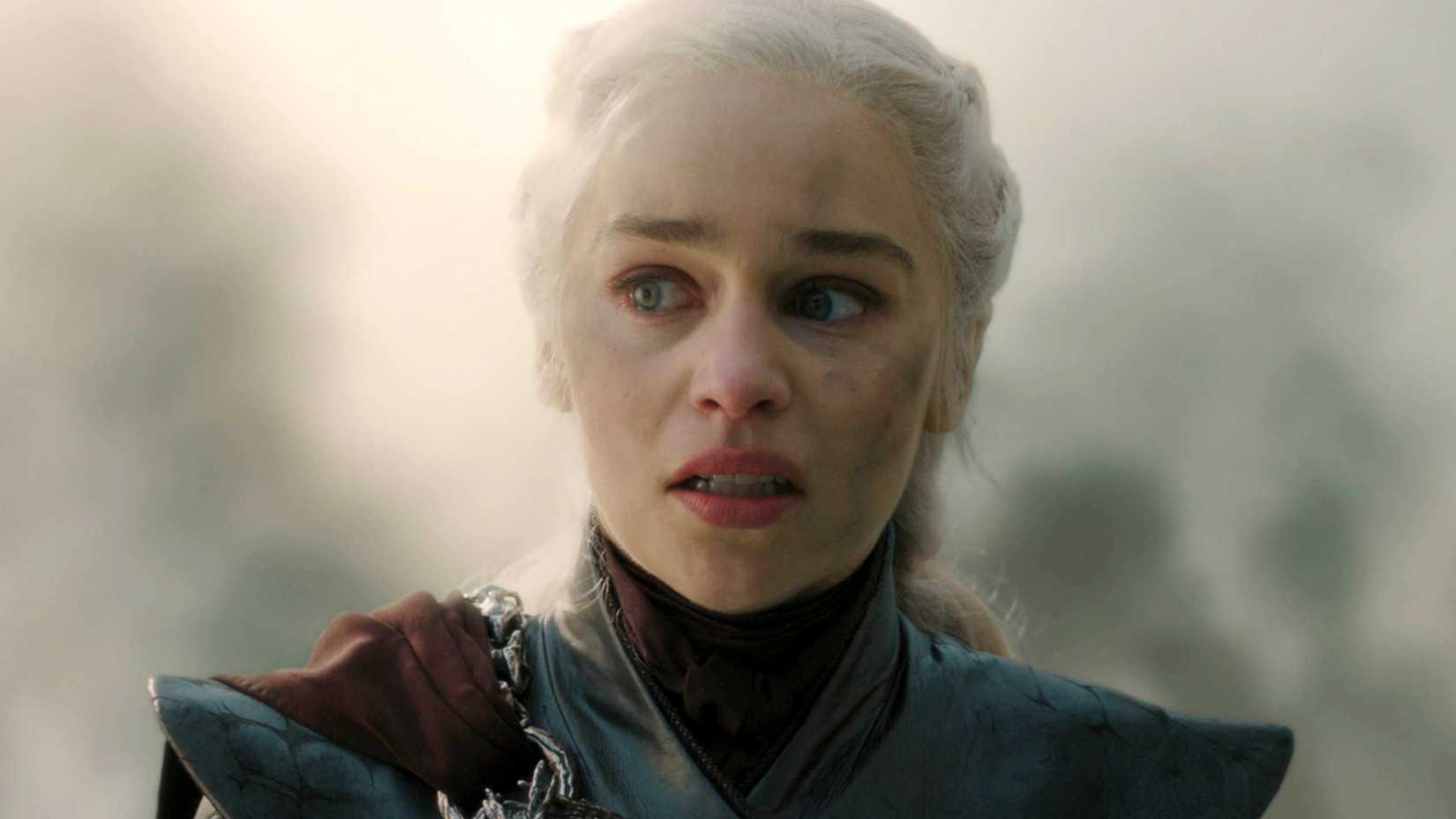 Emilia Clarke abandona a fantasia e mira novos desafios longe dos dragões - Imagem do artigo original