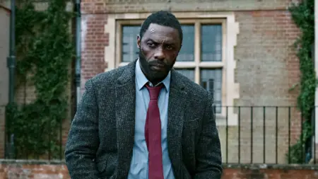 Imagem destacada - As melhores séries de Idris Elba: performance, direção e roteiro em análise