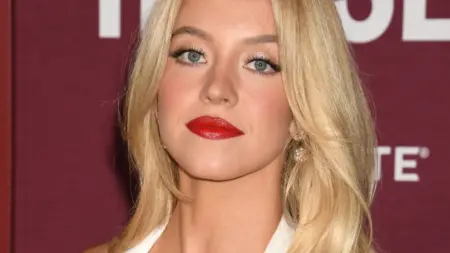 Sydney Sweeney’s Smash Hit Anyone But You Has Its Global Box Office Record Broken By Her New Thriller