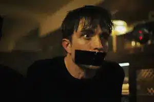 Imagem destacada - Mickey 17: Robert Pattinson lidera distopia de Bong Joon-ho com entrega inquietante