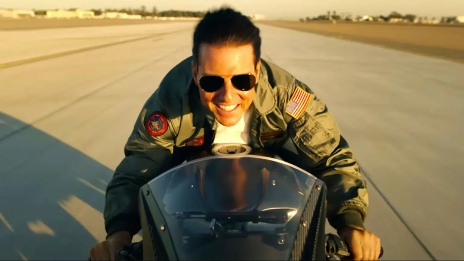 Top Gun 3 ganha impulso com roteiro quase finalizado, revela Jerry Bruckheimer