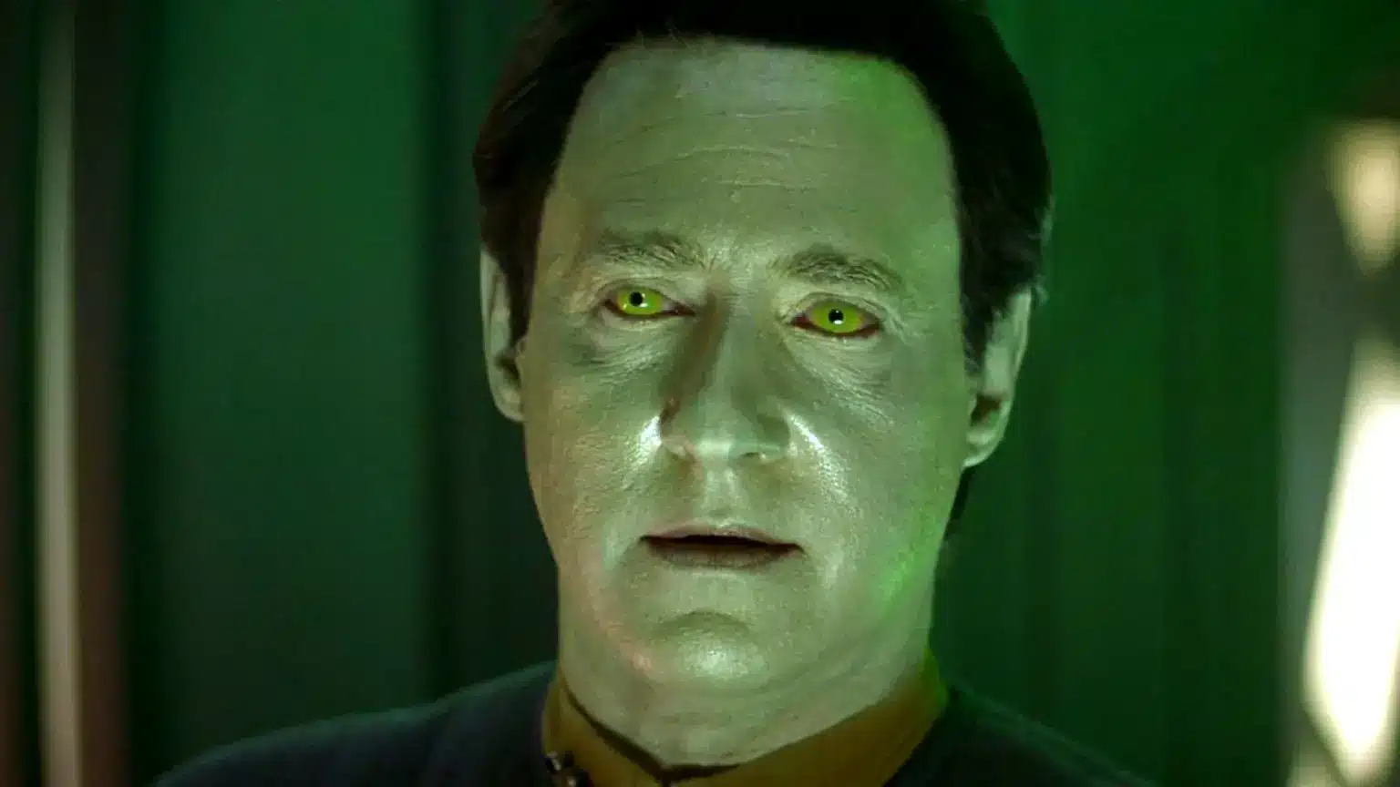 Data realmente morreu? Roteirista e elenco de Star Trek: Nemesis reacendem polêmica