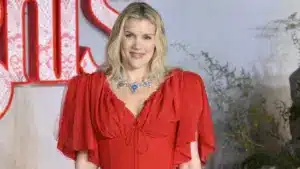 Imagem destacada - Crítica | O Morro dos Ventos Uivantes de Emerald Fennell aposta em choque visual e romance turvo