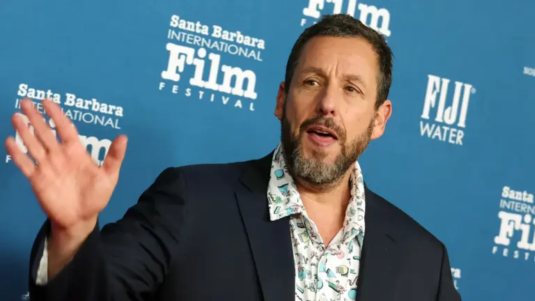 ESTREIA | Roommates, novo filme da Netflix produzido por Adam Sandler, chega em abril de 2026