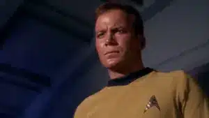 Imagem destacada - CRÍTICA | Star Trek: Starfleet Academy transforma teatro em cura e rompe com tragédia clássica
