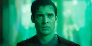 Imagem destacada - CRÍTICA | Lanterns traz Hal Jordan sombrio e suspense sobre Guy Gardner em trailer eletrizante