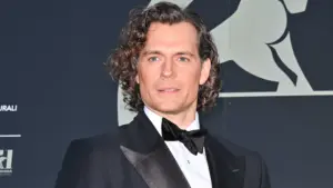 Imagem destacada - Estreia | Janela de lançamento de Voltron com Henry Cavill é confirmada para 2027