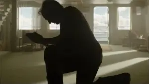 Imagem destacada - Crítica | Digger mostra Tom Cruise irreconhecível sob direção ousada de Iñárritu