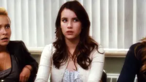 Imagem destacada - Elenco | Por que Emma Roberts não voltou em Pânico 7 e como isso afeta o legado de Ghostface