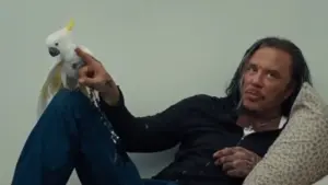 Imagem destacada - Crítica | Despejo de Mickey Rourke expõe bastidores cruéis da fama