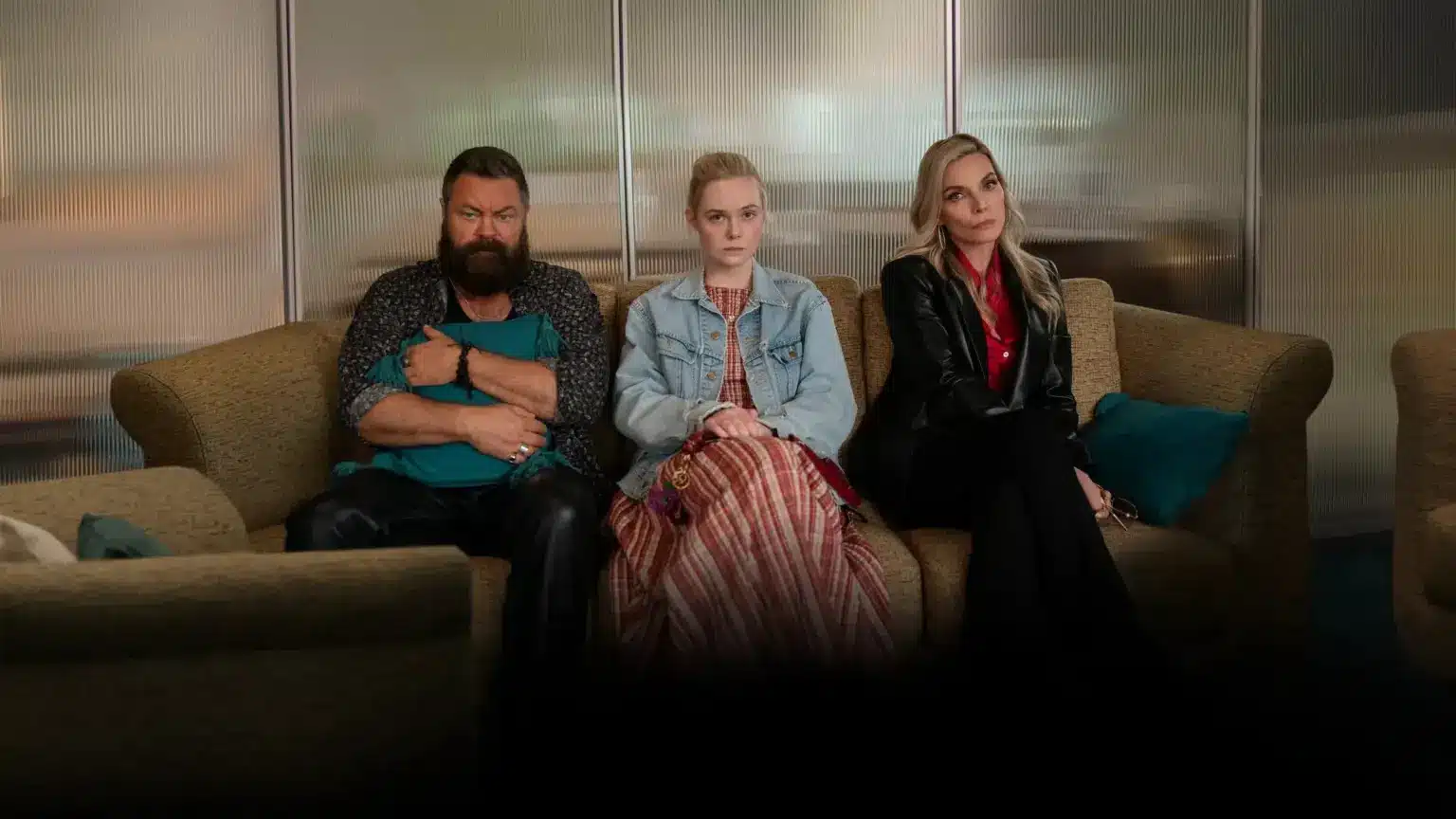 CRÍTICA | Margo Está Com Problemas de Dinheiro (Margo’s Got Money Troubles) comprova química impecável entre Elle Fanning e Michelle Pfeiffer