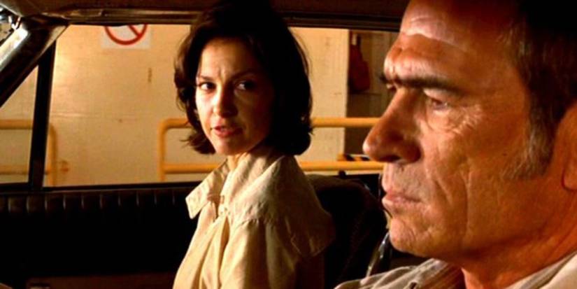 NOTÍCIA | Risco Duplo (Double Jeopardy) volta ao topo do streaming e expõe o charme de Tommy Lee Jones e Ashley Judd - Imagem do artigo original