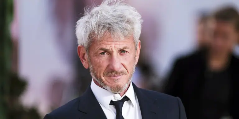NOTÍCIA | Por que Sean Penn faltou ao Oscar 2026 mesmo ganhando sua terceira estatueta
