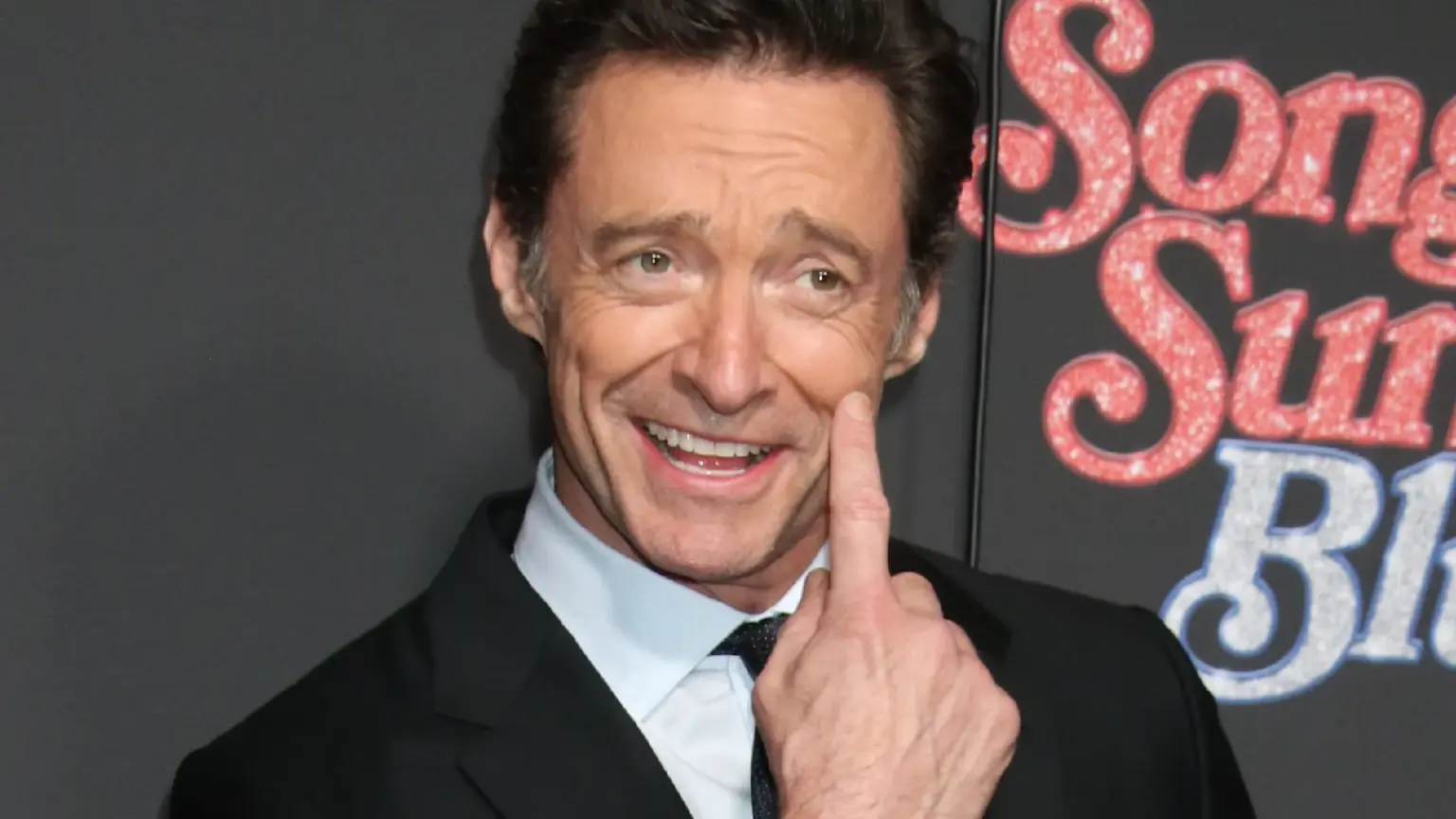ESTREIA | Hugh Jackman vira pastor investigado por ovelhas em Os Carneiros Detetives