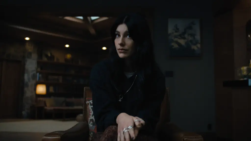 Final explicado: Algo Muito Ruim Vai Acontecer (Something Very Bad Is Going to Happen) mergulha em ciclo eterno de terror familiar