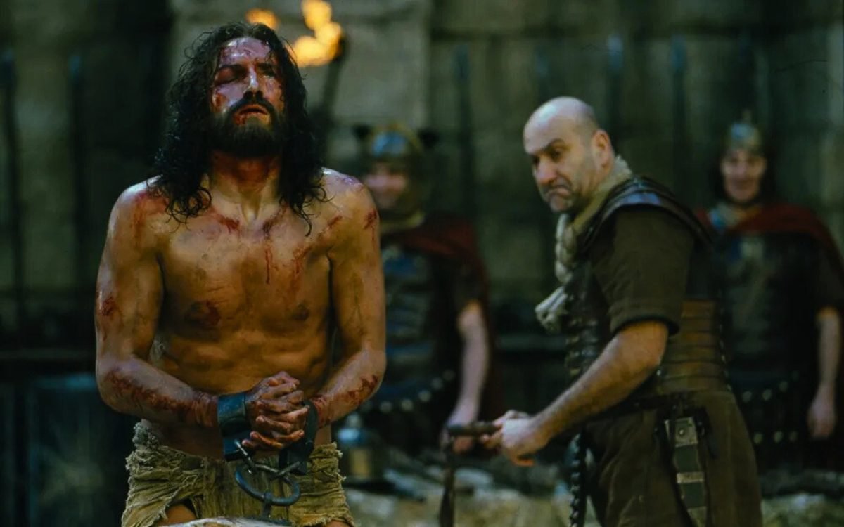 Cena marcante de Jesus em A Paixão de Cristo filme dirigido por Mel Gibson
