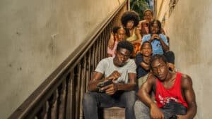 Crítica de Bandi (2026): Drama Familiar Intenso que Chegou na Netflix – Vale a Pena? Crítica de Bandi, novo drama da Netflix lançado em 8 de abril de 2026 - Análise completa da série