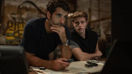 elenco da série Gangues da Galícia em cena intensa na Netflix