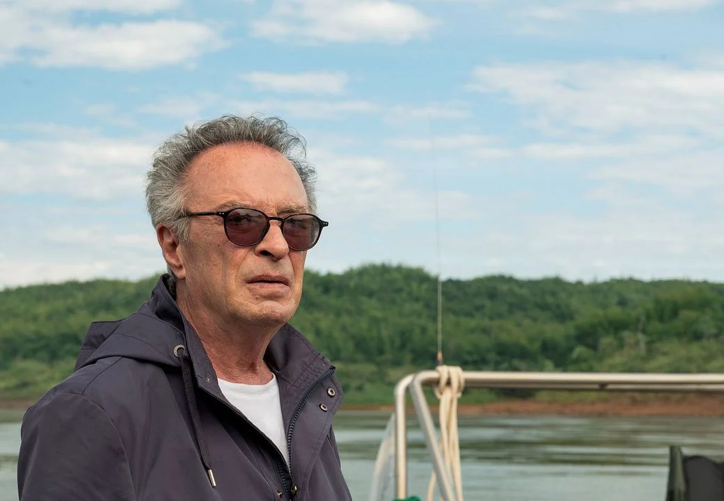 Oscar Martínez em O Último Gigante interpretando personagem central do filme