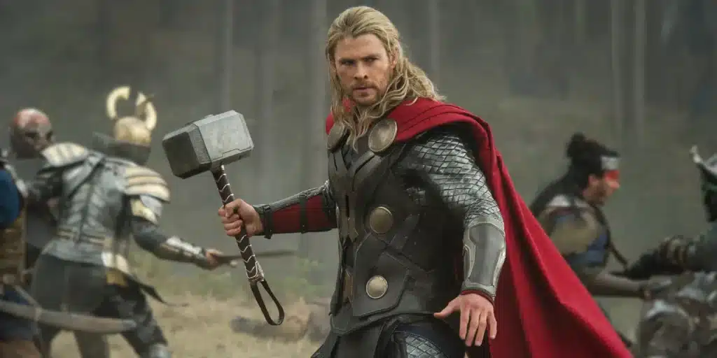 Thor da Marvel em cena dramática representando heróis poderosos que vivem entre humanos