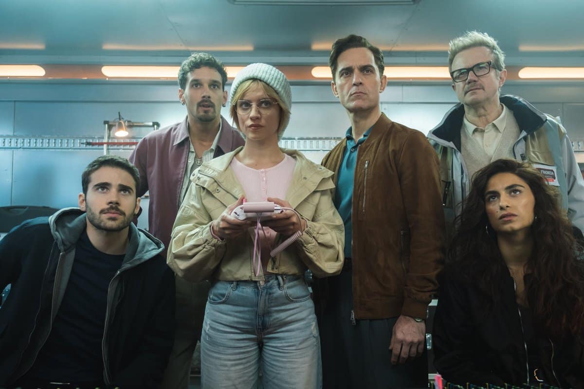 Equipe de Berlim planejando o golpe em Berlim e a Dama com Arminho na Netflix