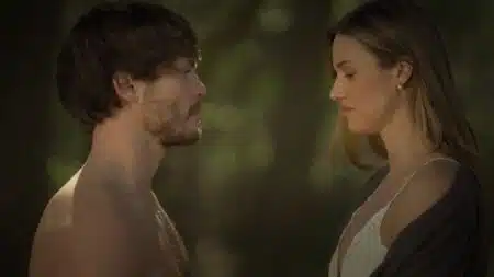 Bárbara e Iker em Entre Pai e Filho série mexicana da Netflix