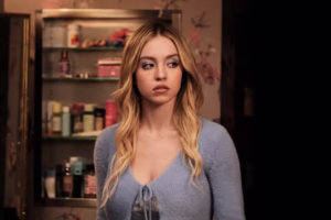 Sydney Sweeney como Cassie em Euphoria na HBO em cena da série