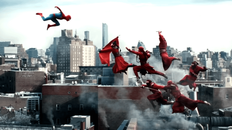 Integrantes de A Mão em cena de ação de Homem-Aranha: Um Novo Dia, organização ninja do filme