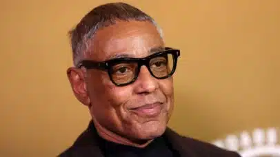 Giancarlo Esposito, ator de Gus Fring, confirmado no Sana 2026 Fortaleza em julho