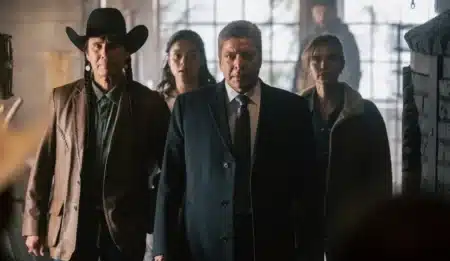 Cena da série Marshals, spin-off de Yellowstone, com personagens em ação na segunda temporada