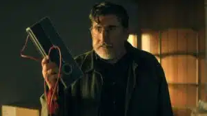 The Boroughs Netflix série queda audiência maio 2026