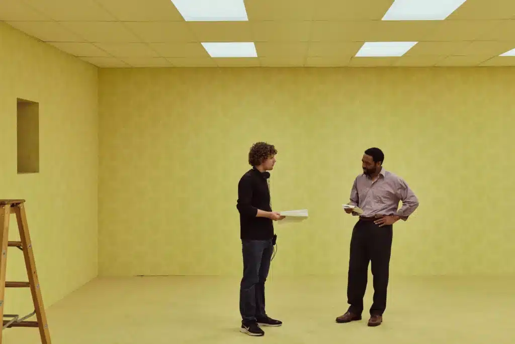 Cena dos Backrooms série YouTube que inspirou filme de horror A24