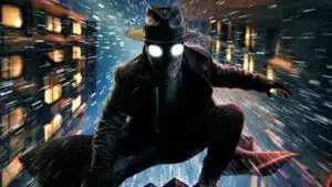 Nicolas Cage caracterizado como Spider-Noir em cena da série, com traje preto e chapéu fedora