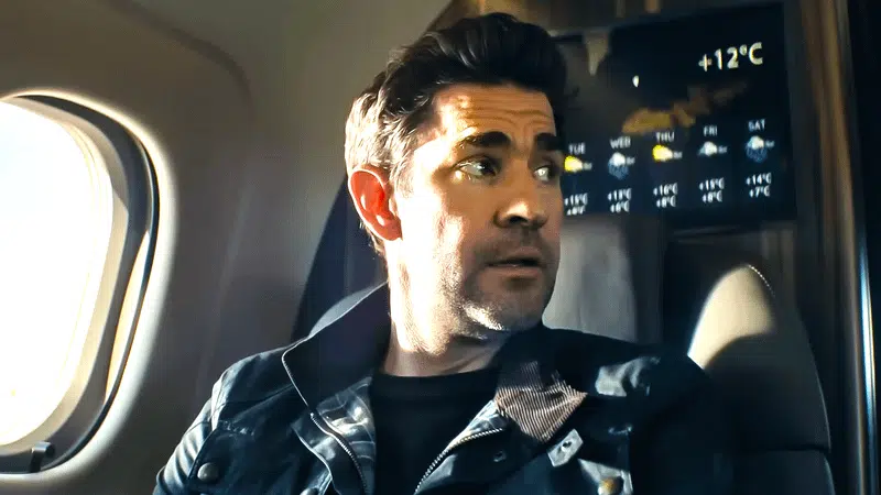 Jack Ryan Guerra Fantasma série de ação baseada em Tom Clancy com personagem principal em cena dramática