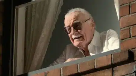 Stan Lee retorna via inteligência artificial para narrar histórias em projeto polêmico da Marvel