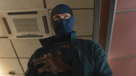 Demolidor: Renascido traz Mercenário mais fiel aos quadrinhos na 3ª temporada Mercenário de Demolidor Renascido em cena da 3ª temporada, personagem mais fiel aos quadrinhos