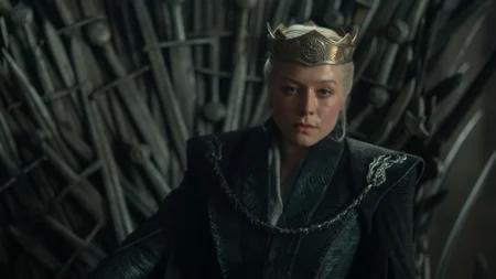 Emma D'Arcy como Rhaenyra Targaryen em A Casa do Dragão temporada 3