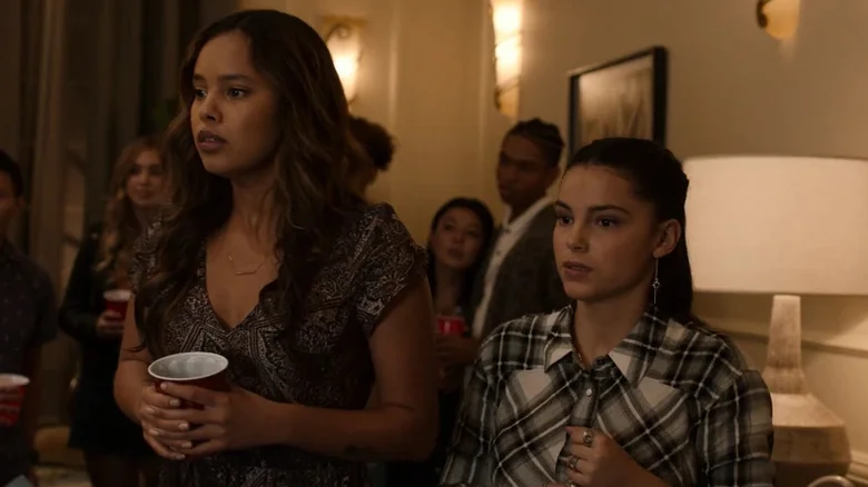 Inde Navarrette em 13 Reasons Why e Superman & Lois