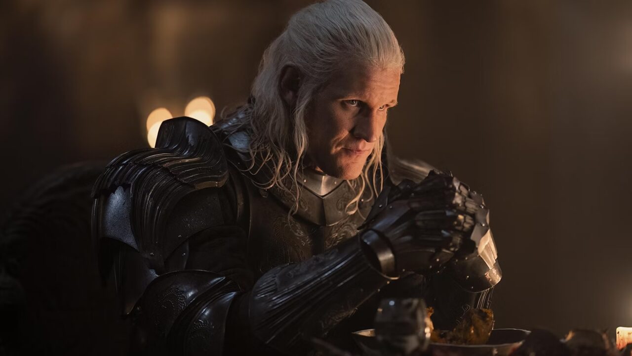 Daemon Targaryen em Harrenhal durante cenas de visões e alucinações